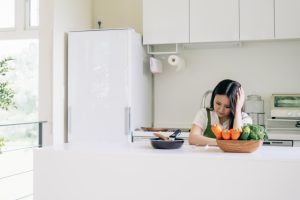 なぜ「共働き×家事」はこんなに辛いのか？